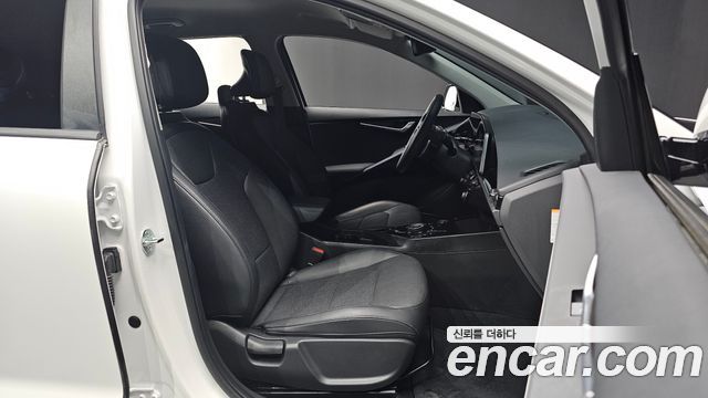 Kia Niro 2024 — photo 10