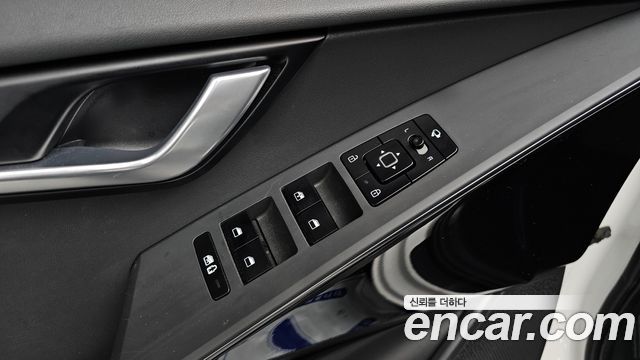 Kia Niro 2024 — photo 16