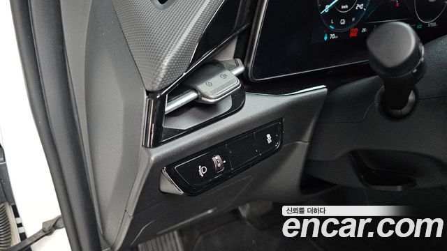 Kia Niro 2024 — photo 17