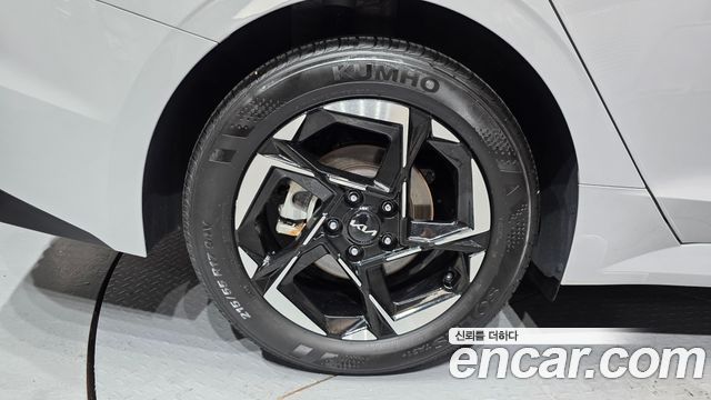 Kia K5 2024 — photo 5