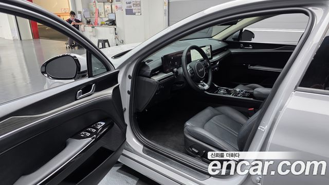 Kia K5 2024 — photo 10