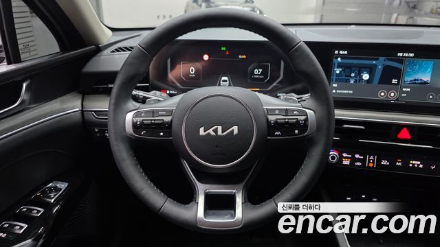 Kia K5 2024 — photo 13
