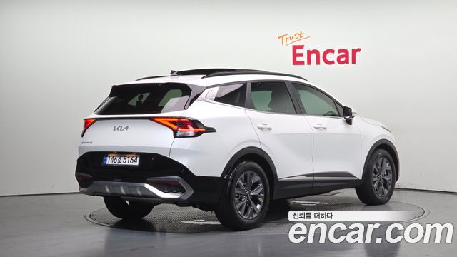 Kia Sportage 2023 — photo 2