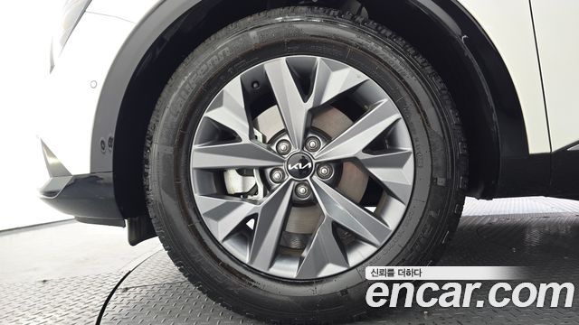 Kia Sportage 2023 — photo 5