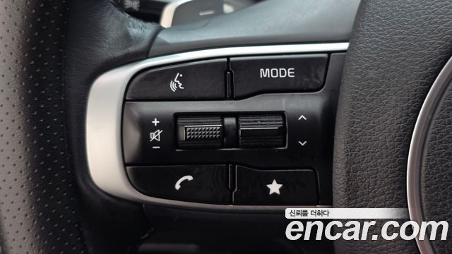 Kia Sportage 2023 — photo 17