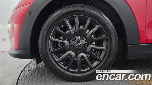 Mini Cooper 2024 — photo 5