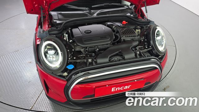 Mini Cooper 2024 — photo 6