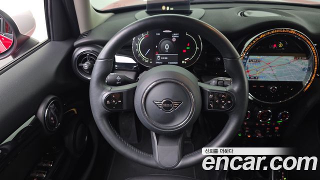 Mini Cooper 2024 — photo 19