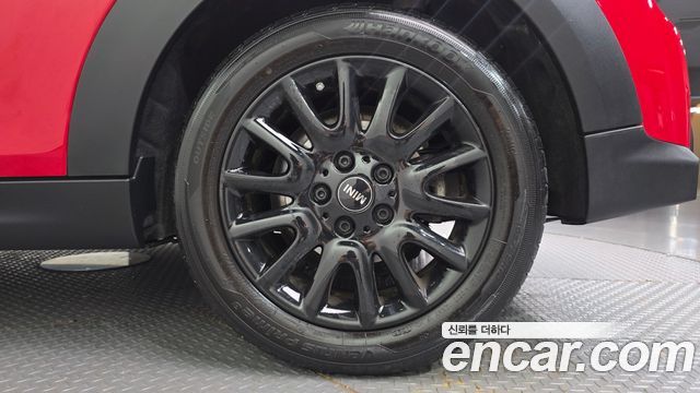 Mini Cooper 2024 — photo 7