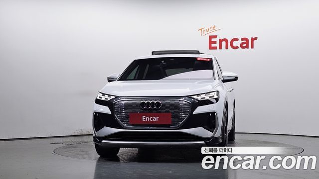 Audi Q4 e-tron 2022 — photo 3