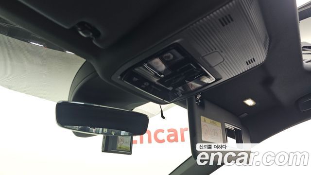 Audi Q4 e-tron 2022 — photo 26