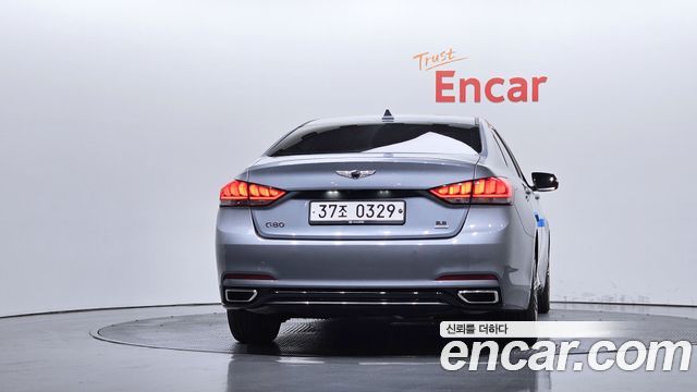 Genesis G80 2017 — photo 4