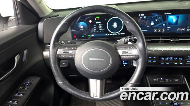 Hyundai Kona 2023 — photo 18
