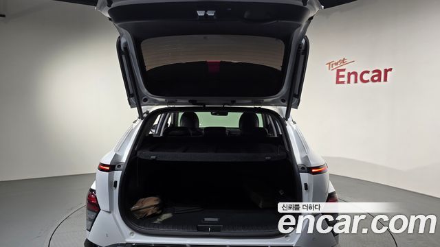 Hyundai Kona 2023 — photo 22