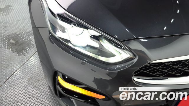 Kia K3 2021 — photo 8