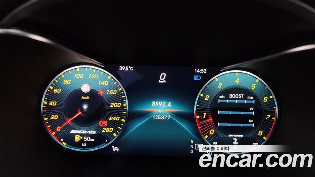 Mercedes-Benz C-Class 2019 — photo 11