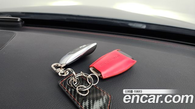 Mercedes-Benz C-Class 2019 — photo 22