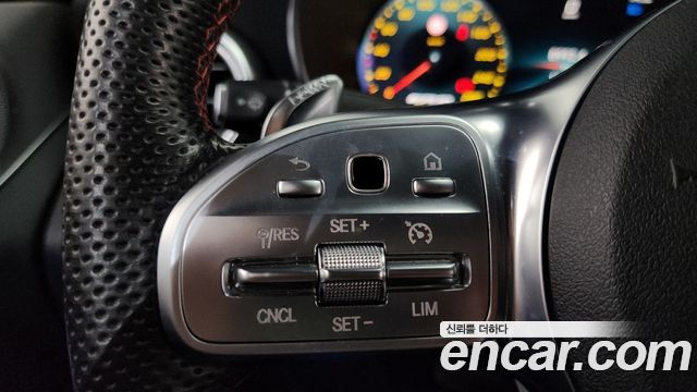 Mercedes-Benz C-Class 2019 — photo 24