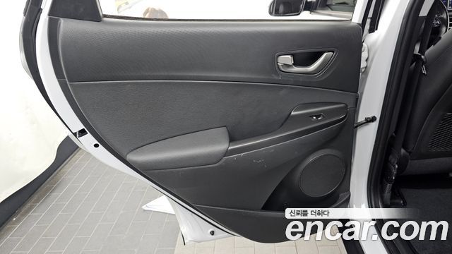 Hyundai Kona 2020 — photo 15