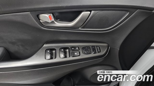 Hyundai Kona 2020 — photo 28