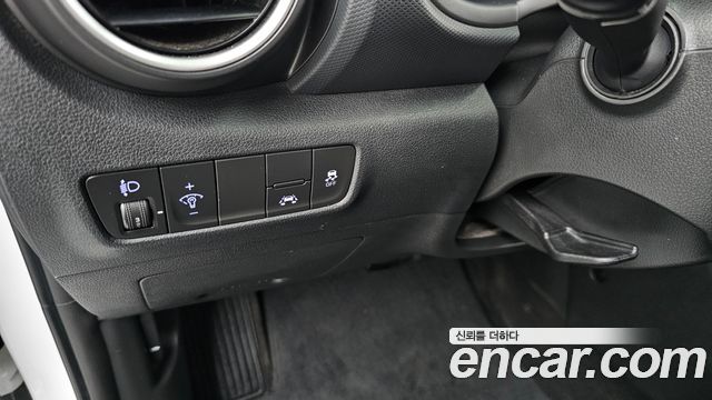 Hyundai Kona 2020 — photo 29