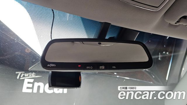 Hyundai Equus 2010 — photo 17
