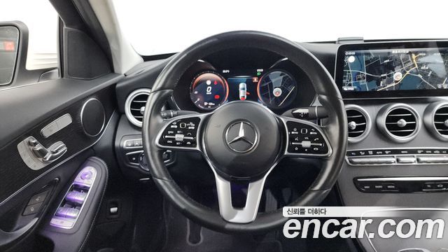 Mercedes-Benz C-Class 2021 — photo 19