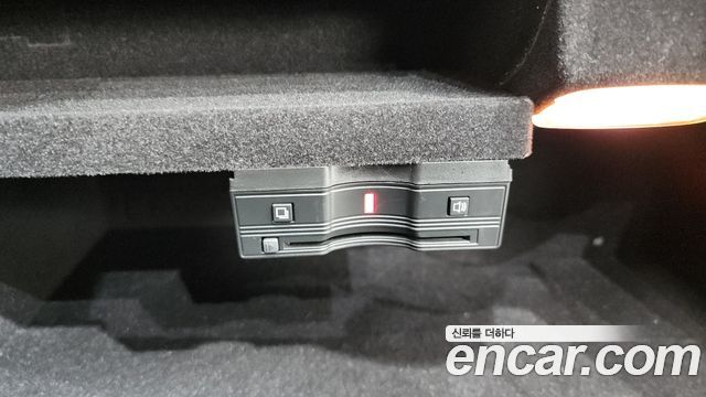 Mercedes-Benz C-Class 2021 — photo 32