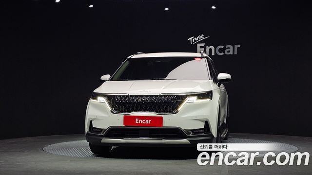Kia Canival 2022 — photo 3