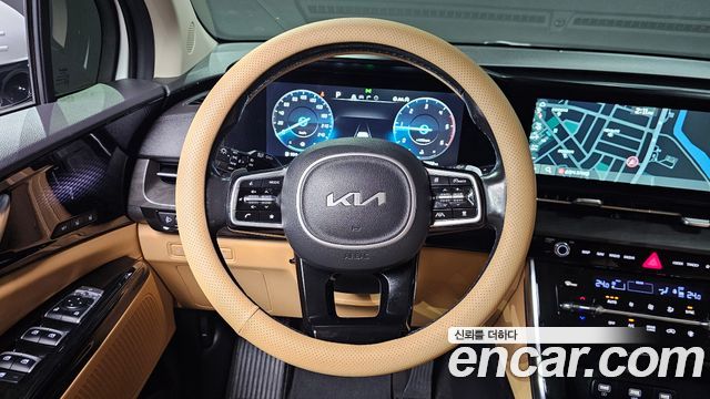 Kia Canival 2022 — photo 17