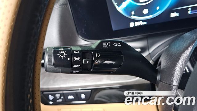 Kia Canival 2022 — photo 29