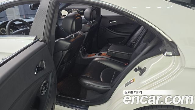 Mercedes-Benz CLS-Class 2006 — photo 12