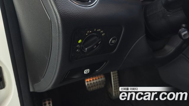 Mercedes-Benz CLS-Class 2006 — photo 15