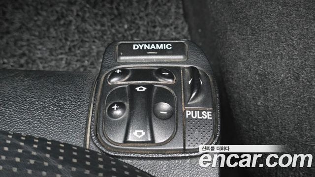 Mercedes-Benz CLS-Class 2006 — photo 16