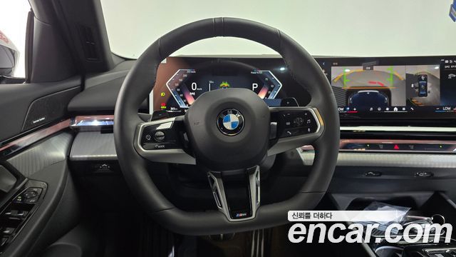 BMW 5-Series 2026 — photo 13