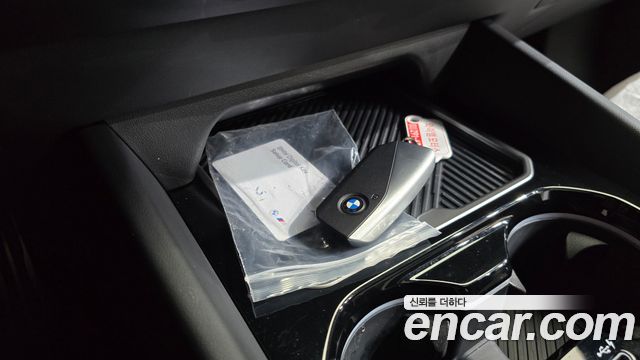 BMW 5-Series 2026 — photo 15