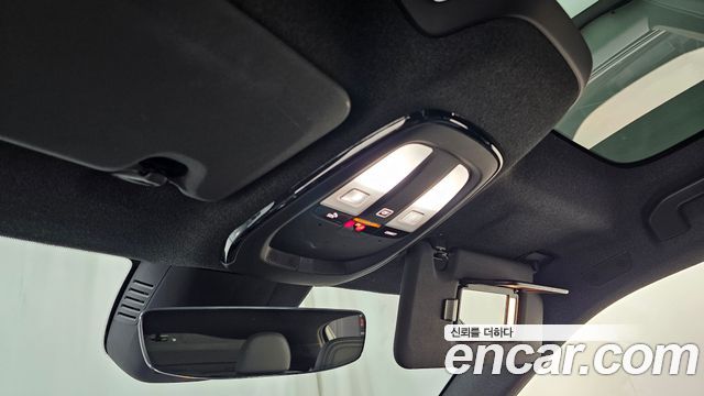 Polestar Polestar 2 2023 — photo 16