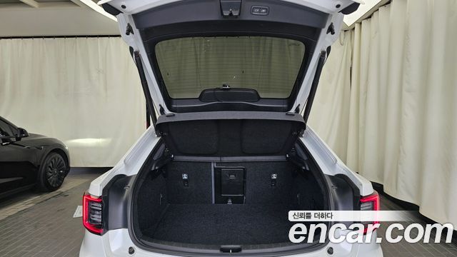 Polestar Polestar 2 2023 — photo 20