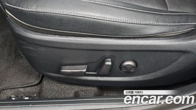 Kia K3 2022 — photo 16