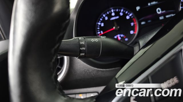 Kia K3 2022 — photo 27