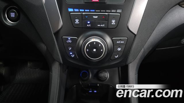 Hyundai Santafe 2015 — photo 26