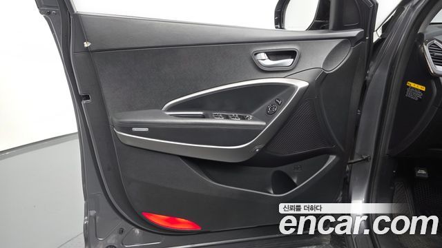 Hyundai Santafe 2015 — photo 14