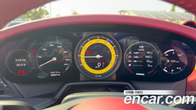 Porsche 911 2023 — photo 6