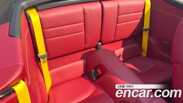 Porsche 911 2023 — photo 13