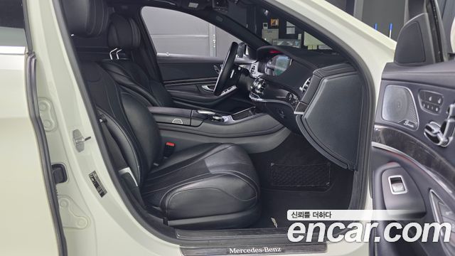 Mercedes-Benz S-Class 2019 — photo 11
