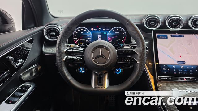 Mercedes-Benz GLC-Class 2025 — photo 19