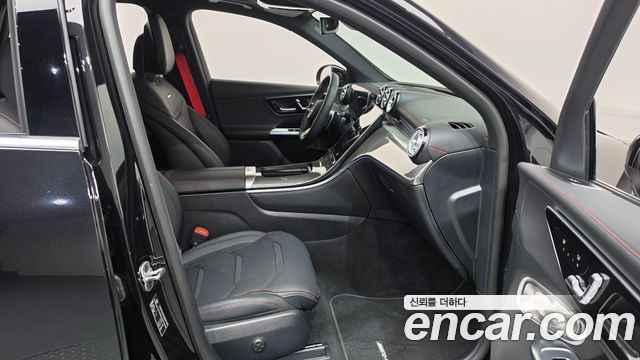 Mercedes-Benz GLC-Class 2025 — photo 16