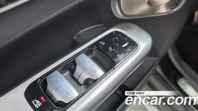Mercedes-Benz GLC-Class 2025 — photo 34