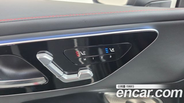 Mercedes-Benz GLC-Class 2025 — photo 36