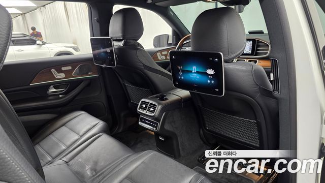 Mercedes-Benz GLS-Class 2021 — photo 23